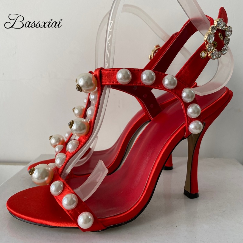 パールビーズ装飾 Tストラップ スティレットヒール サンダル - Strappy Heeled Sandals のレビューと価格