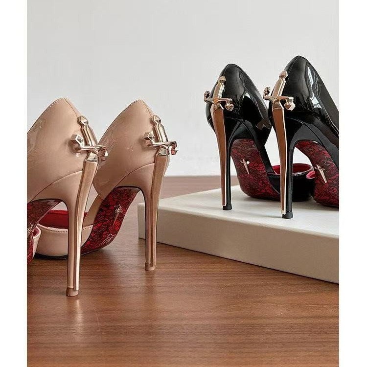 サイドエムプティーゴールドセプターヌードハイヒール（女性用） - Patent Leather Pump のレビューと価格