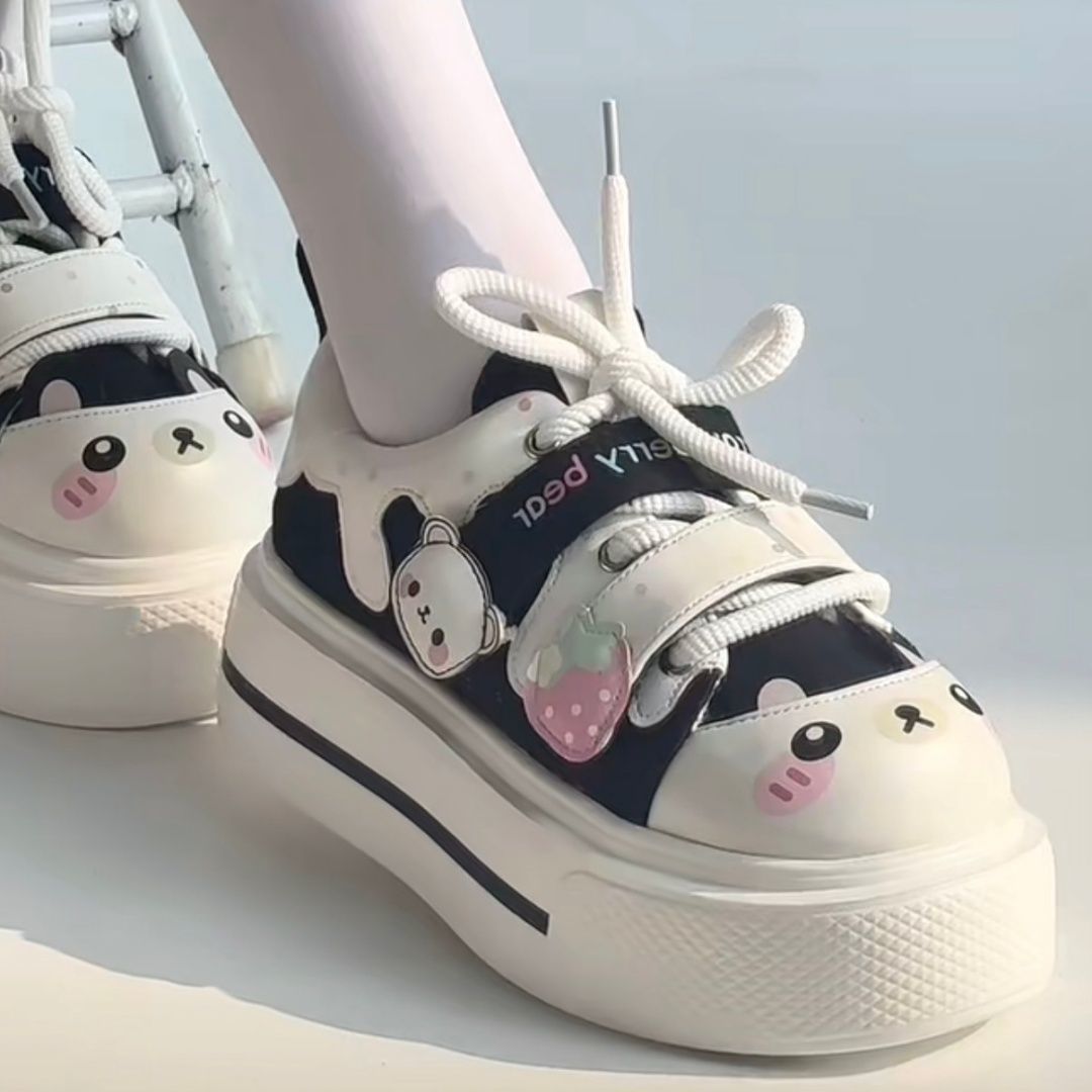 2026年秋新作 可愛いイチゴ柄ベアロリータキャンバスシュー - Women Shoes Store のレビューと価格