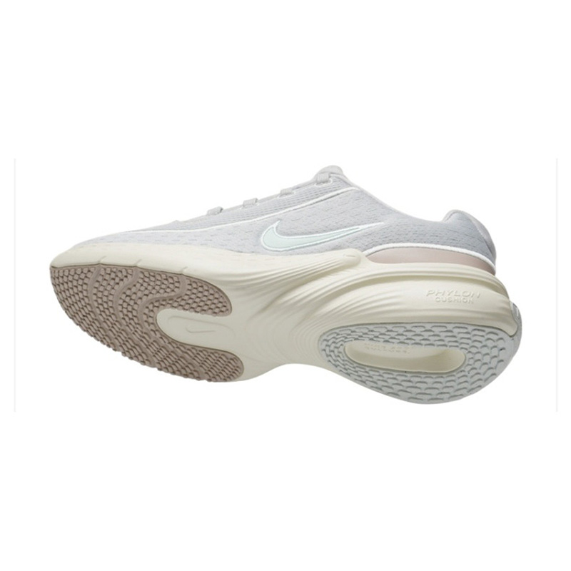 ナイキ IB2766-009 女性用ブレスファブリックフォー - Women Shoes Running Nike のレビューと価格