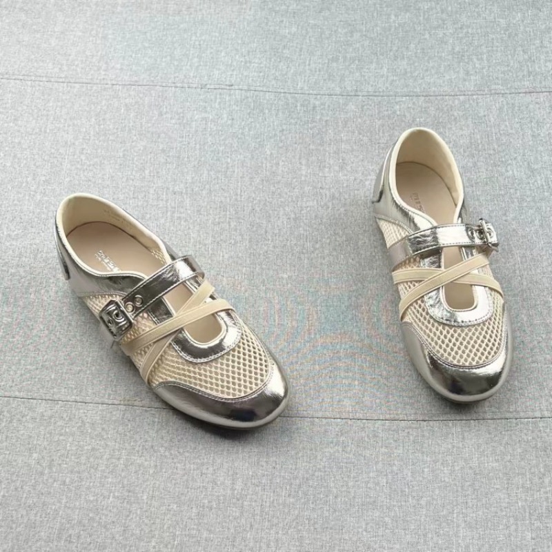 新しいスプライシング織り込み中空スニーカー 2026年春夏  - Women Shoes Store のレビューと価格