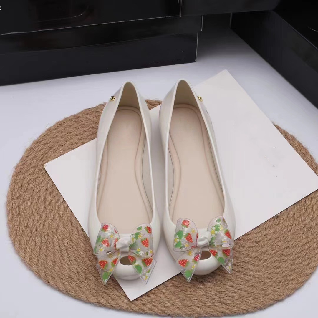 新オリジナルレディースファッションブラジルブランドロゴ春シン - Women Shoes Logo のレビューと価格